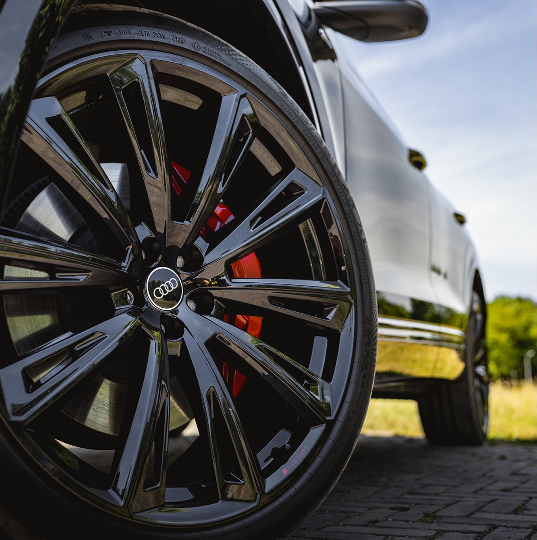 Subpage Details Slider Image Bandenservice | Van Zuijlen Auto's