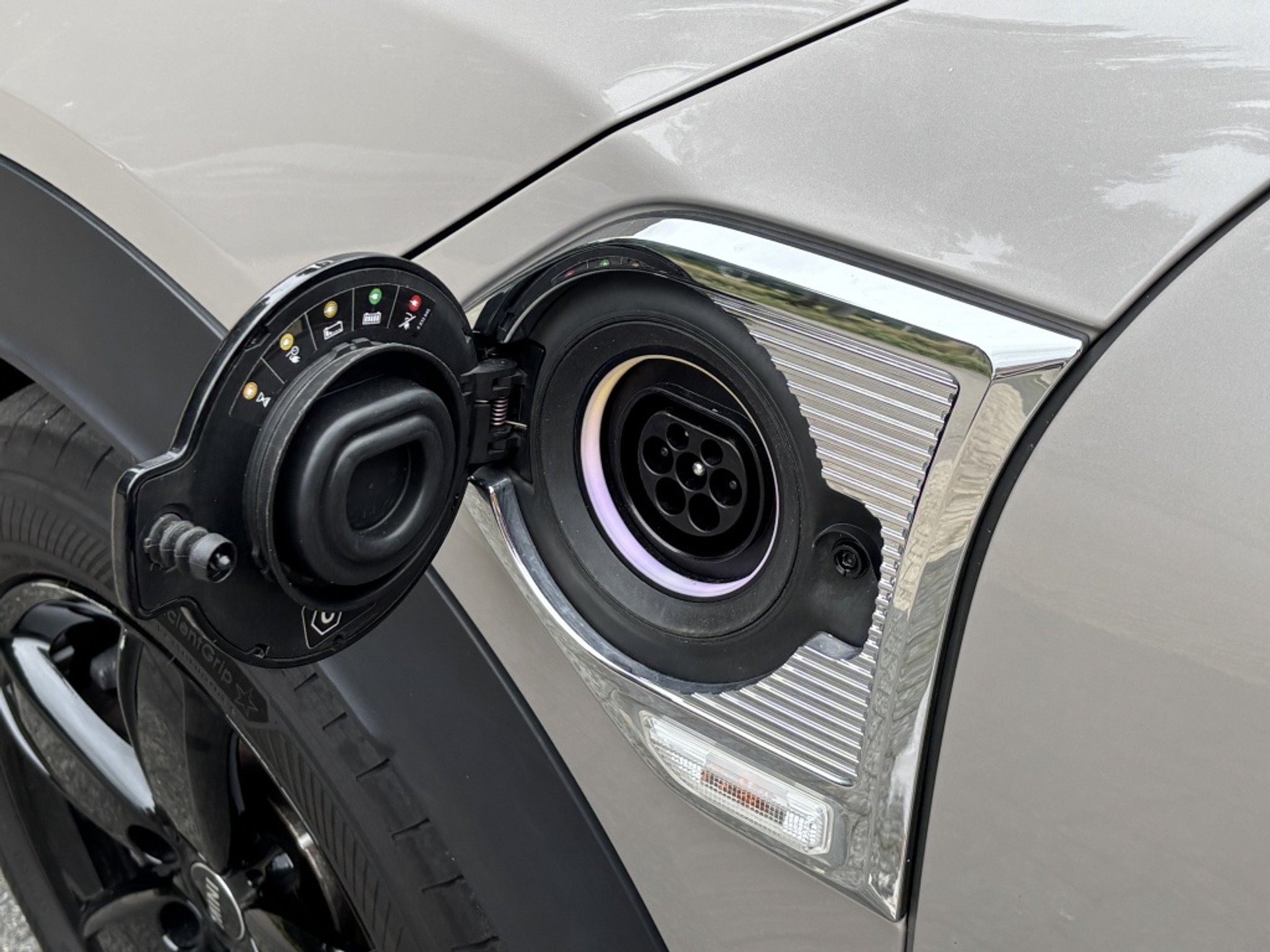 MINI Countryman 2.0 Cooper SE ALL4 Panorama Black Pack Dakrails Sportstoelen VERKOCHT 45993089-25.jpg | Van Zuijlen Auto's