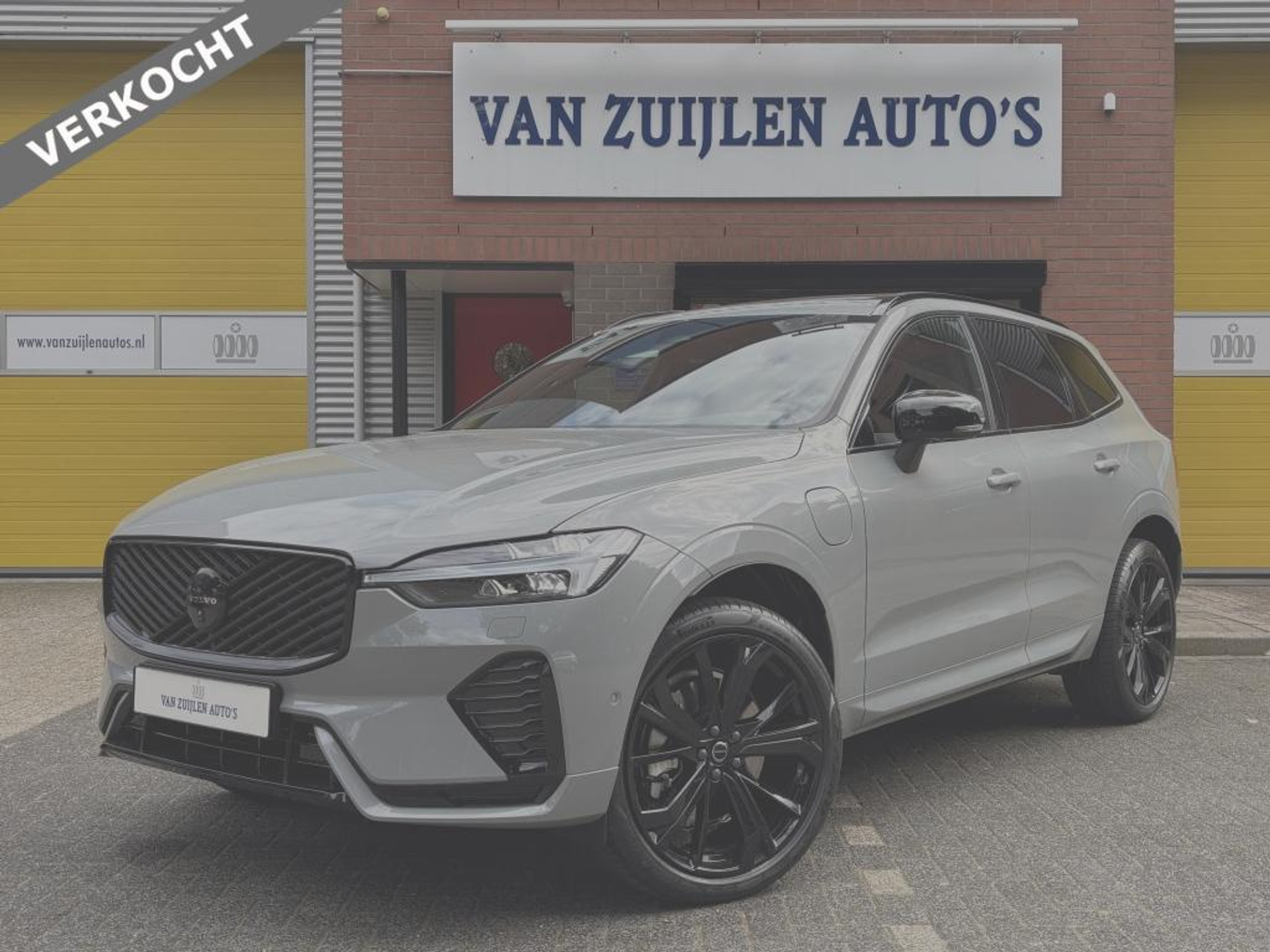Volvo XC60 T8 AWD Ultra Black Edition Pano 21'' Head-Up 46599371-0.jpg | Van Zuijlen Auto's