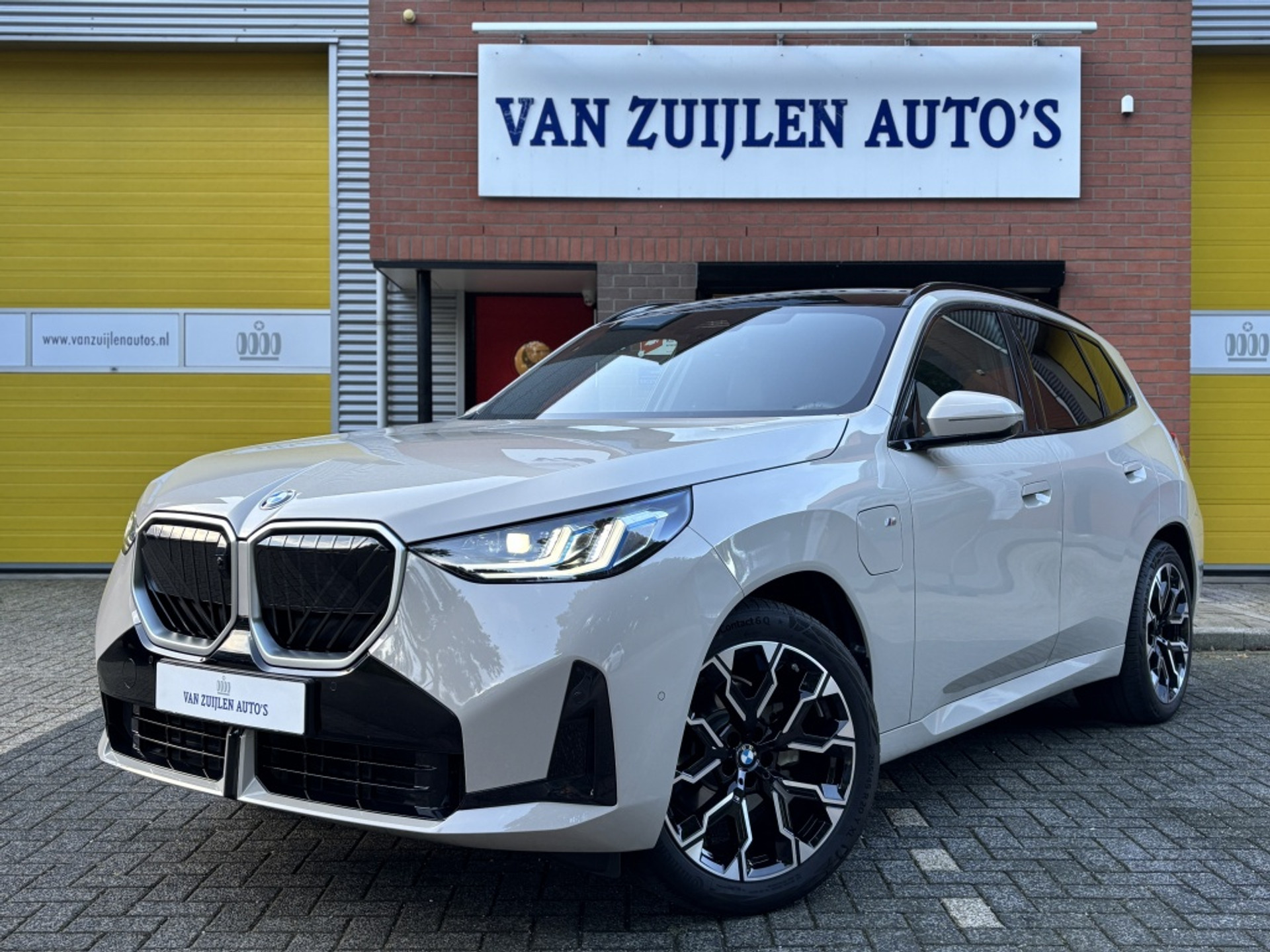 BMW X3 30e xDrive M-Sport Panorama Trekhaak Harman Memory 20" 47404160-0.jpg | Van Zuijlen Auto's