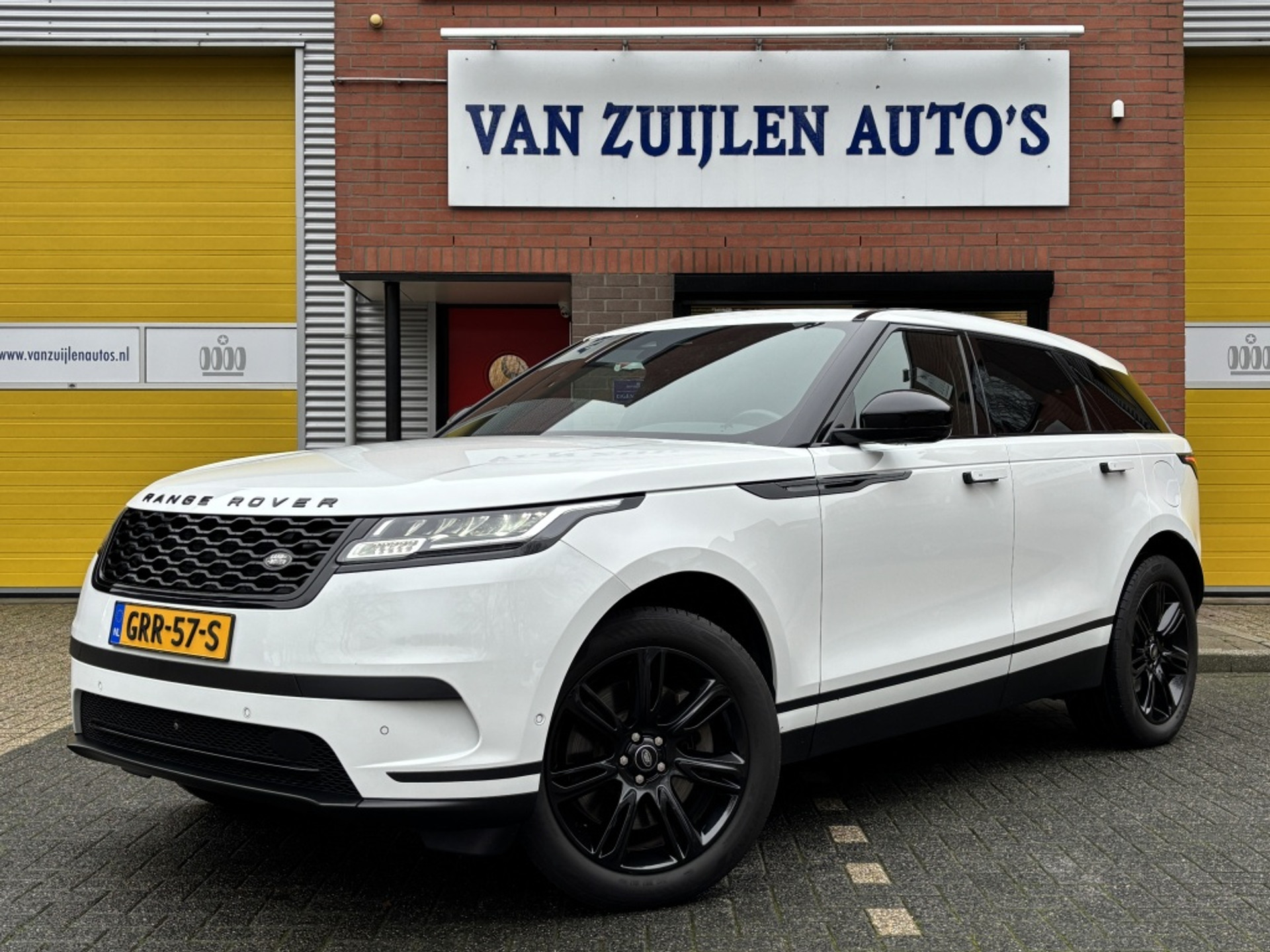 Land Rover Range Rover Velar 2.0 P400e Black Pack Panorama Meridian 360° 20'' 47864823-0.jpg | Van Zuijlen Auto's