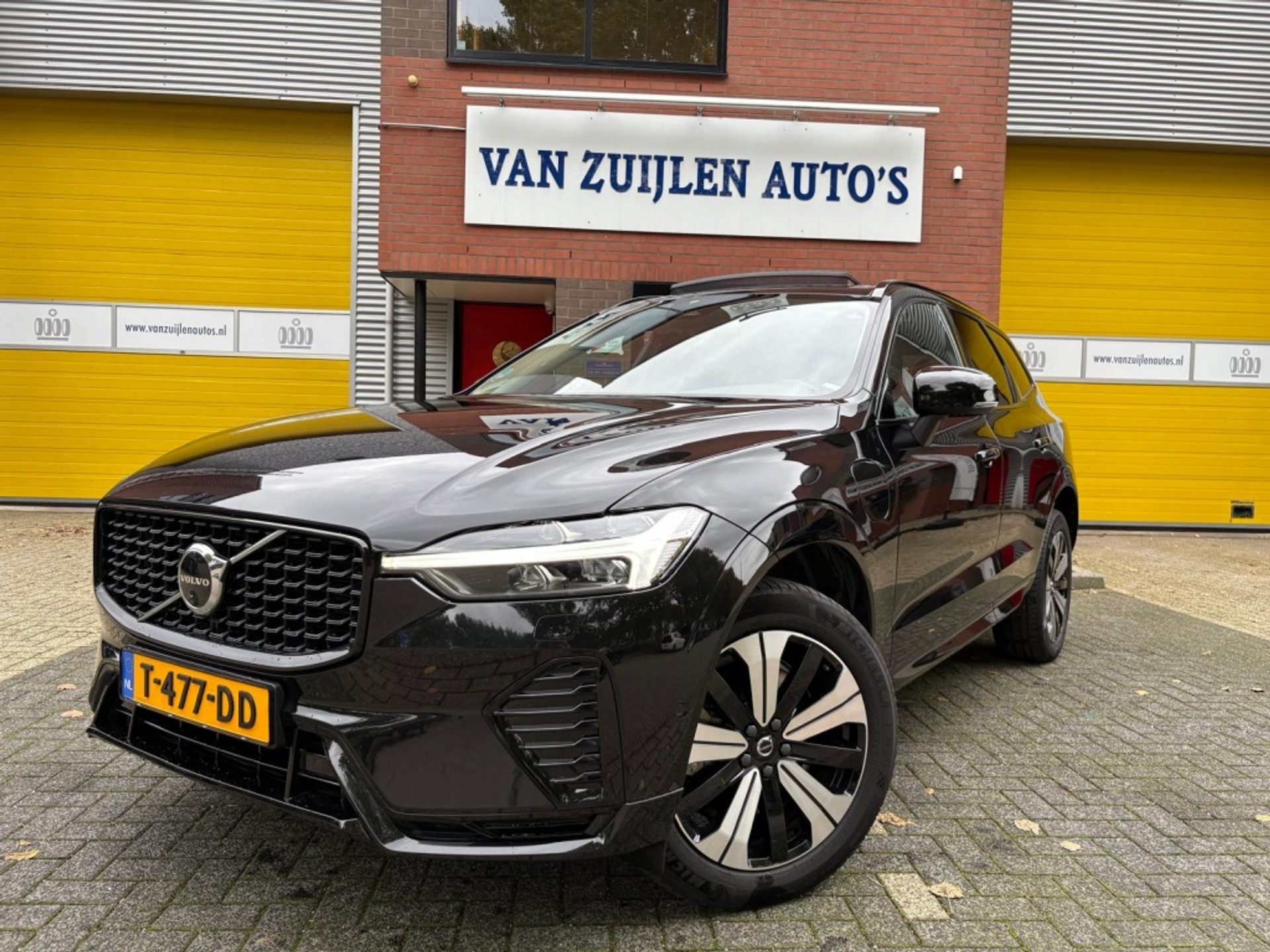Volvo XC60 2.0 T8 AWD Ultimate Dark Trekhaak Four-C Polestar Head-Up 48510994-0.jpg | Van Zuijlen Auto's