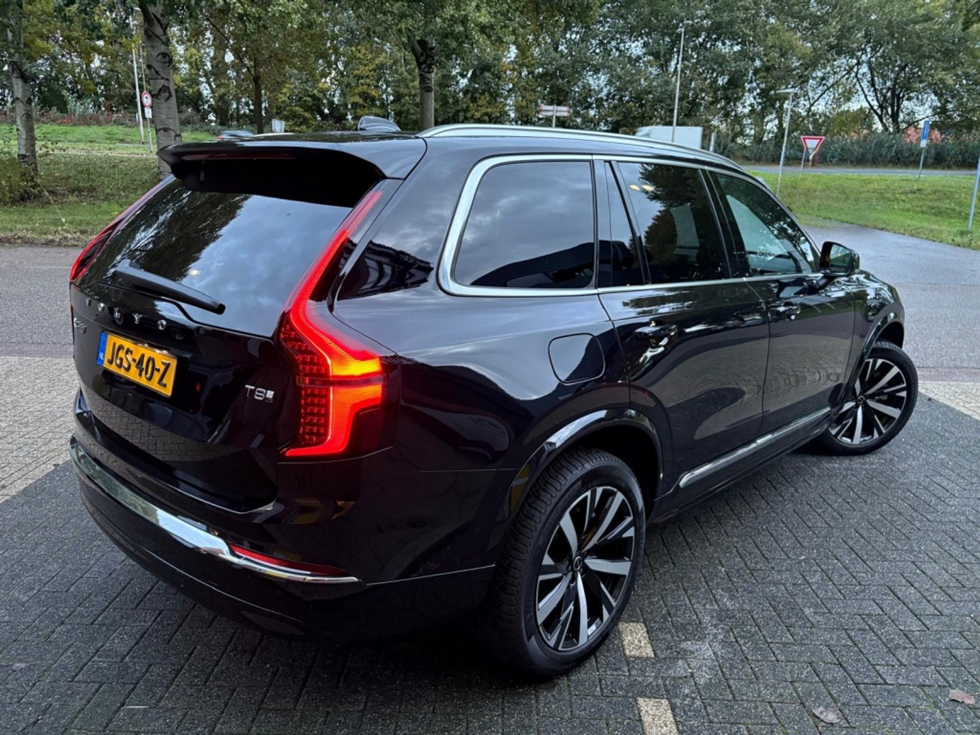 Volvo XC90 2.0 T8 AWD Facelift Plus Bright 7-zits Trekhaak HK Camera VERKOCHT 48607935-14.jpg | Van Zuijlen Auto's