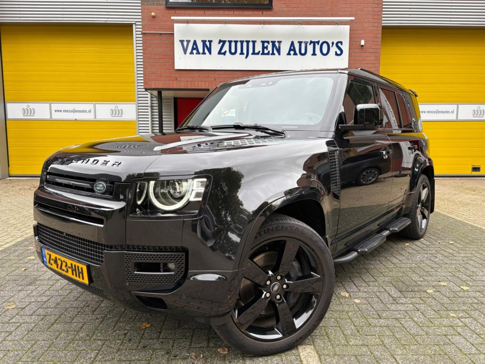 Land Rover Defender 110 P400e 404pk Pano 22" Black Pack Trekhaak Urban ACC BTW 48743628-0.jpg | Van Zuijlen Auto's