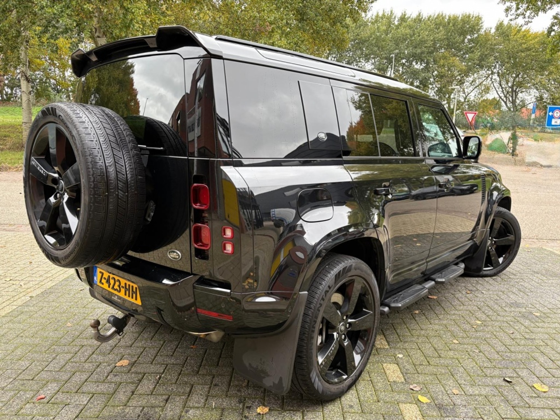 Land Rover Defender 110 P400e 404pk Pano 22" Black Pack Trekhaak Urban ACC BTW 48743628-20.jpg | Van Zuijlen Auto's