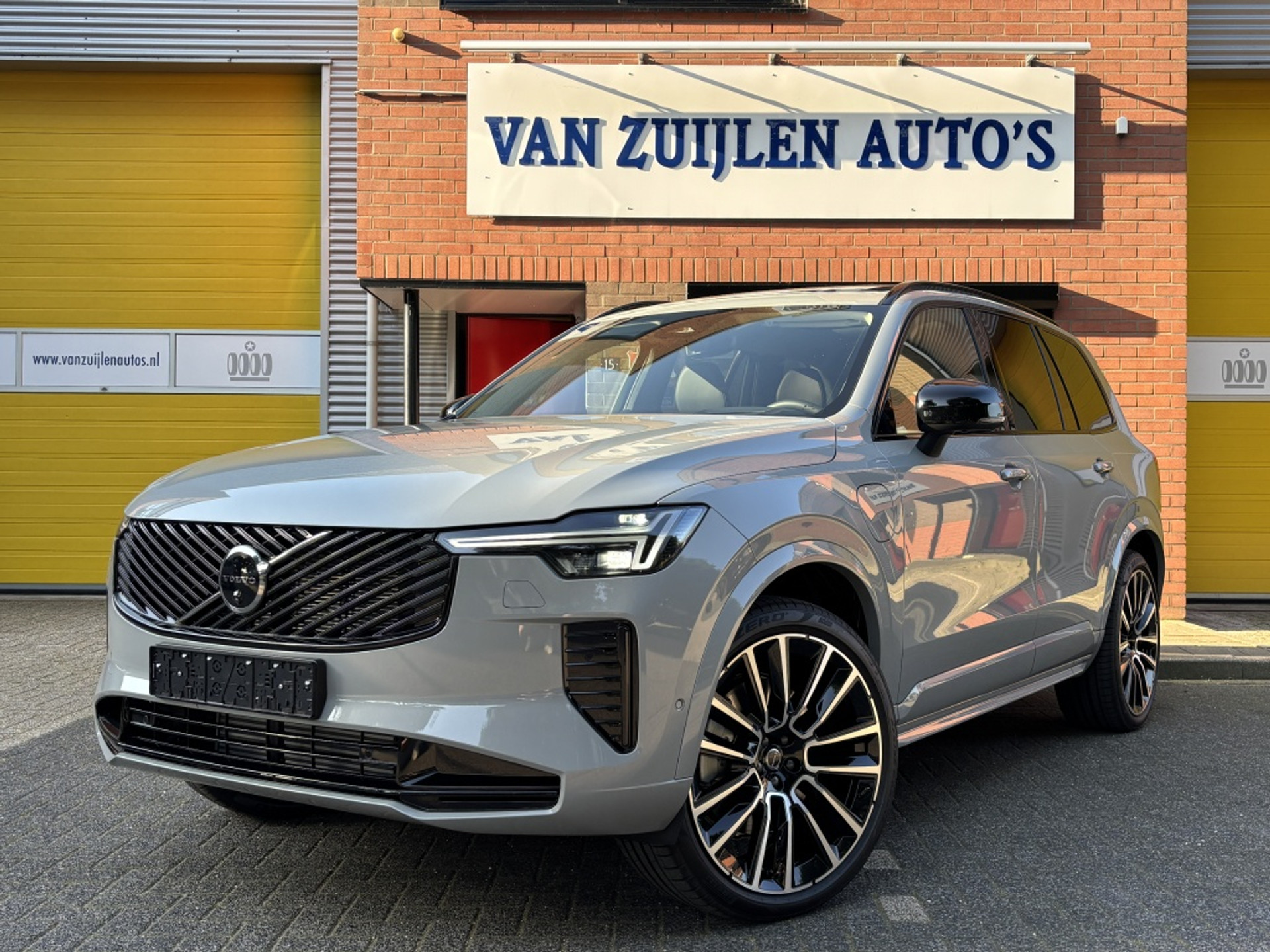 Volvo XC90 T8 AWD Ultra Dark Four-C Executive Edition 22" B&W Massage Trekh 48989122-0.jpg | Van Zuijlen Auto's
