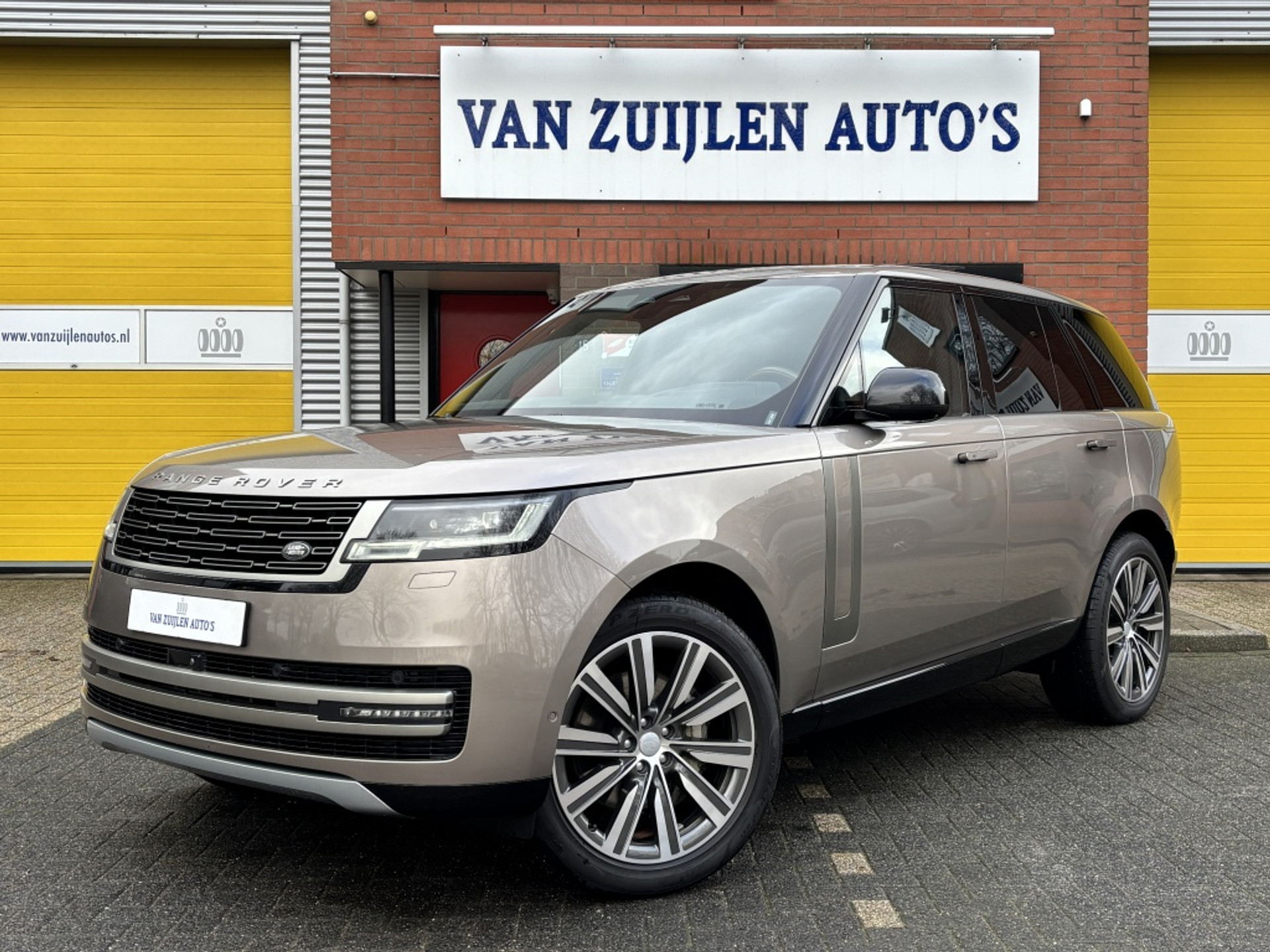 Land Rover Range Rover D350 HSE MY23 Panorama Trekhaak Head-Up ACC Stoelvent 51298871-0.jpg | Van Zuijlen Auto's