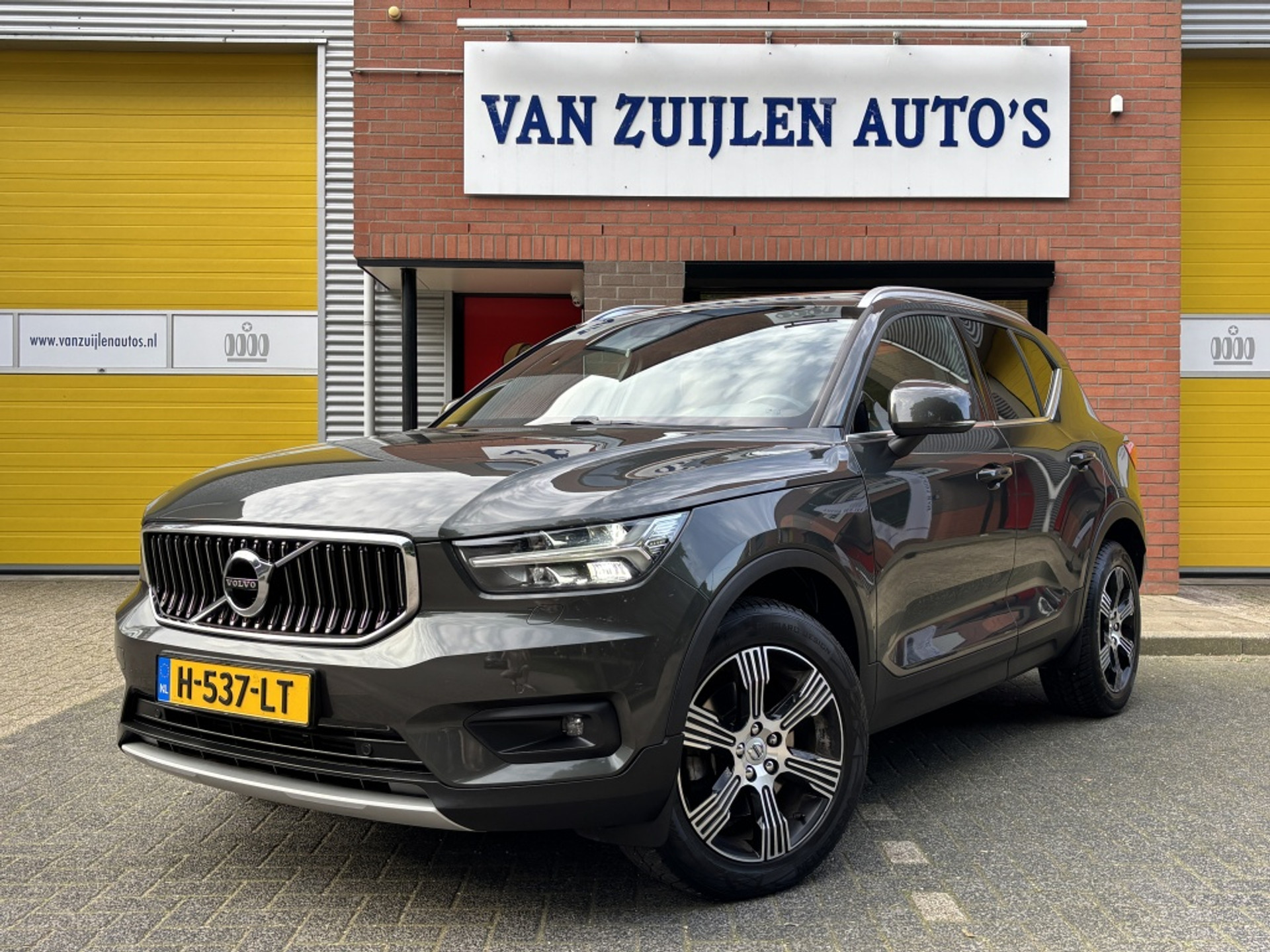 Volvo XC40 2.0 T4 190pk Aut Inscription Panorama Leder Memory Camera 53686039-0.jpg | Van Zuijlen Auto's