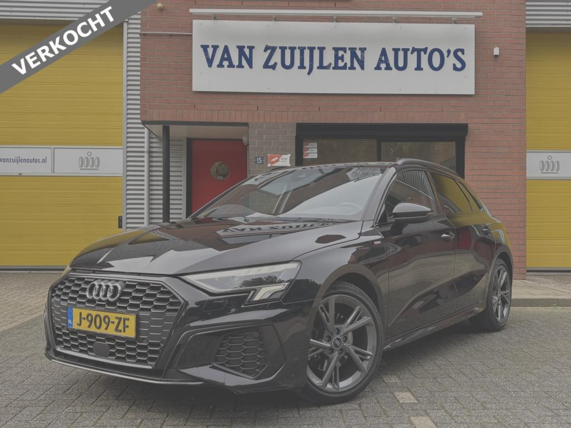 Audi A3 Sportback 35 TFSI 150pk S-Line Aut Cruise 18'' Sportstoelen NL VERKOCHT 54116337-0.jpg | Van Zuijlen Auto's