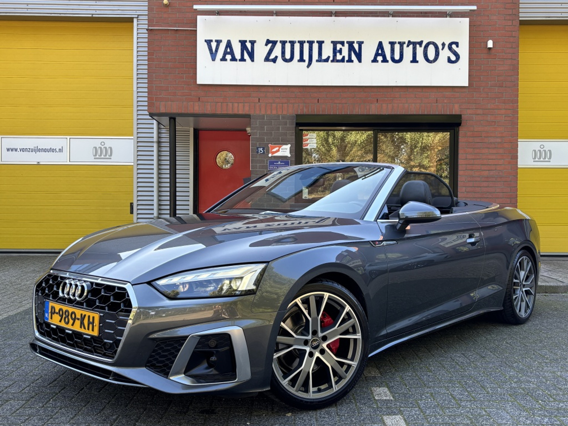 Audi A5 Cabriolet 40 TFSI 204pk S-Line Nekverwarming Virtual Trekhaak Camera 19'' 57172275-0.jpg | Van Zuijlen Auto's
